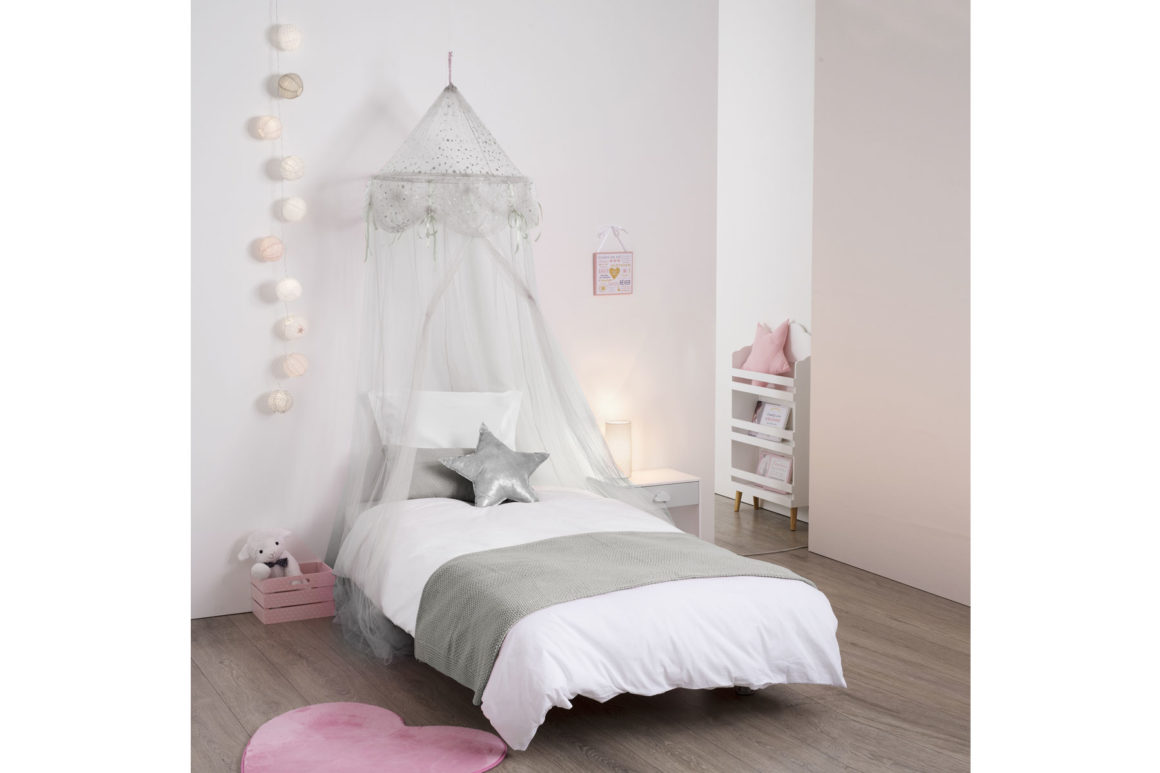 PRINCESS GREY CANOPY