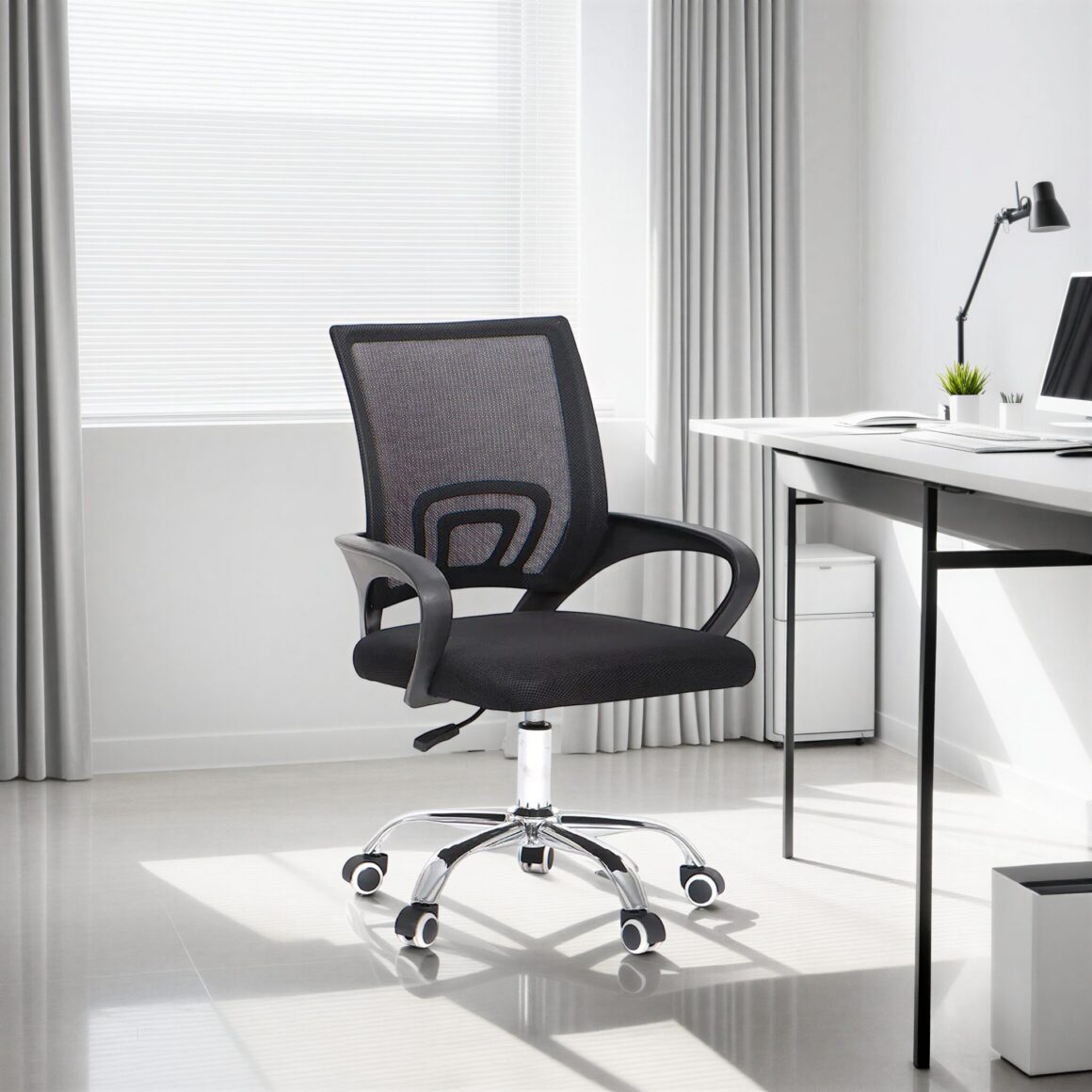 ARTHUR Black Office Chair