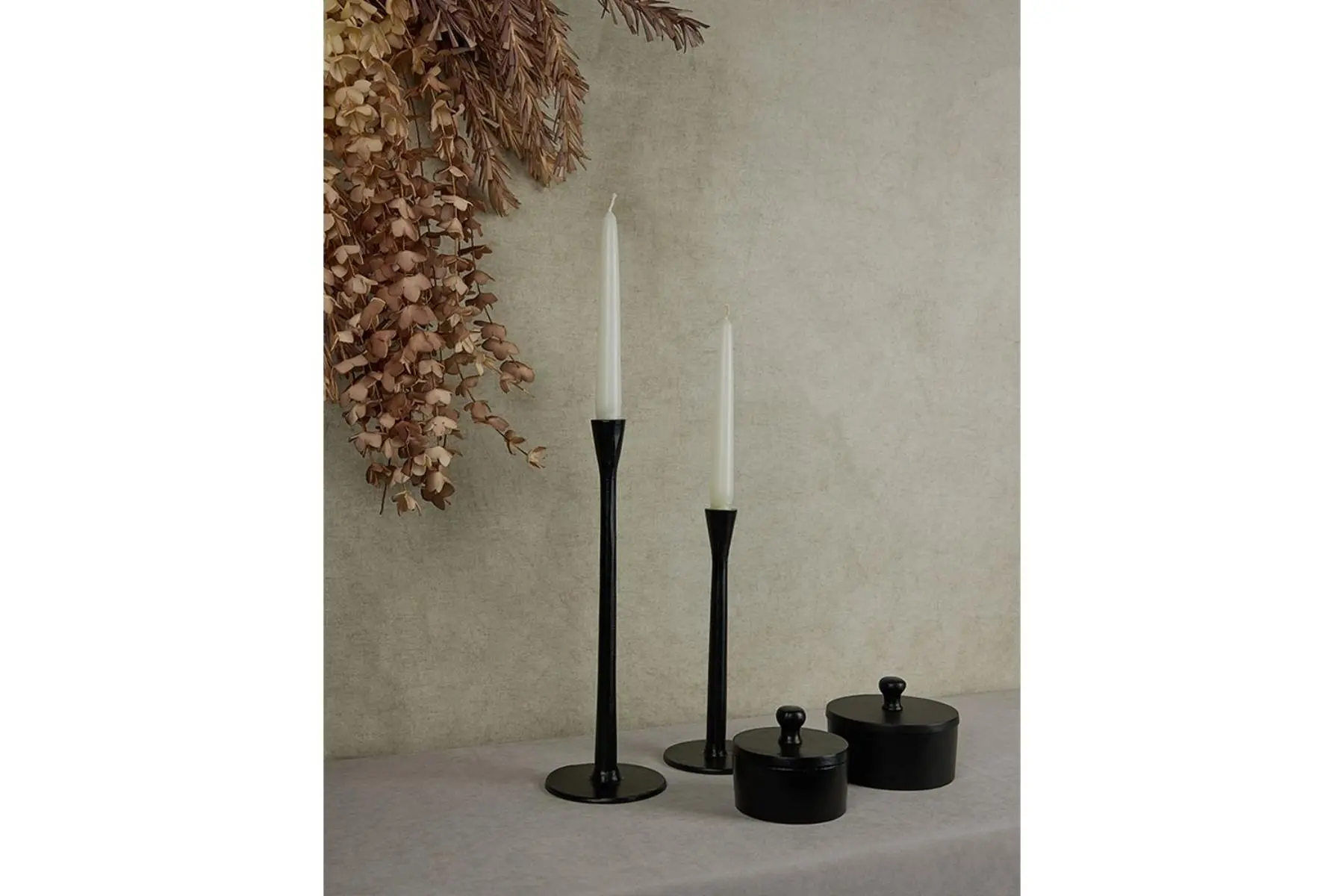 LYSE CANDLE HOLDER ALUMI BLACK