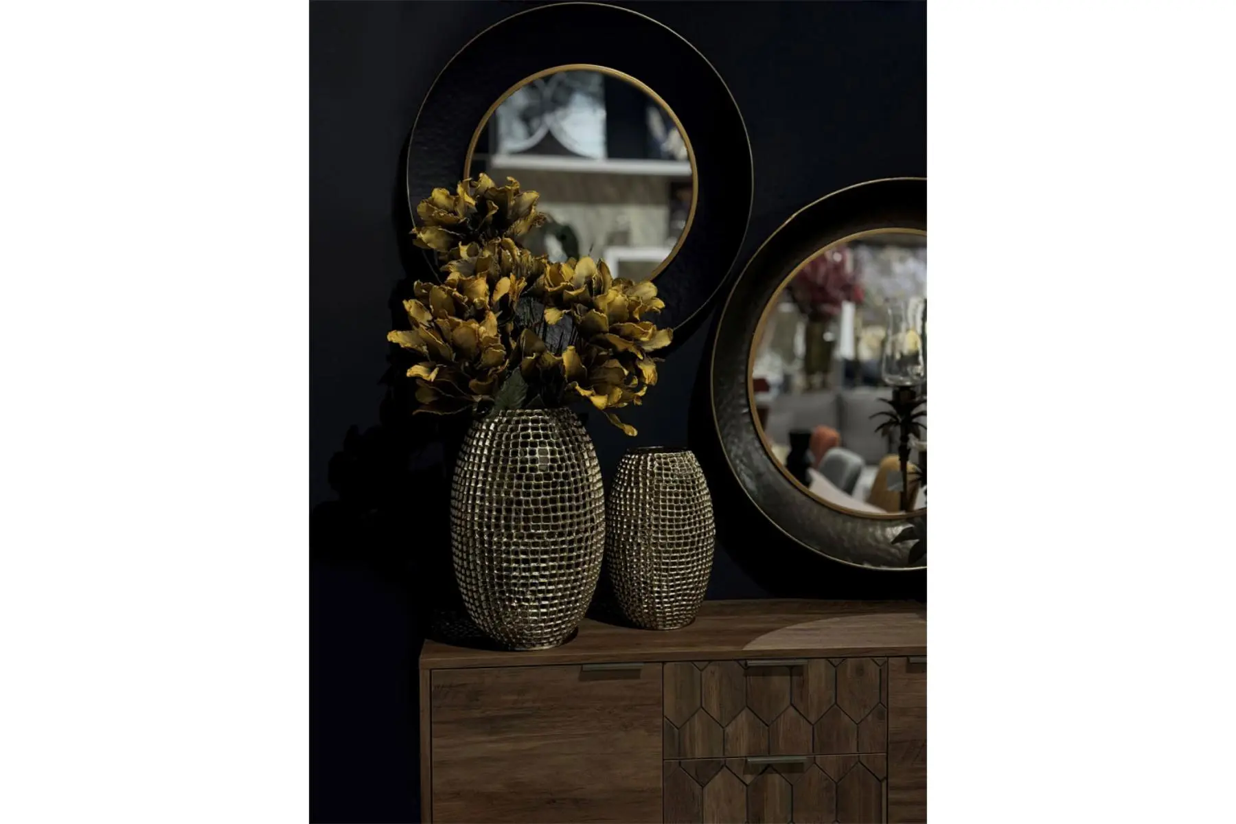 MESH 31 VASE GOLD ANTIQUE