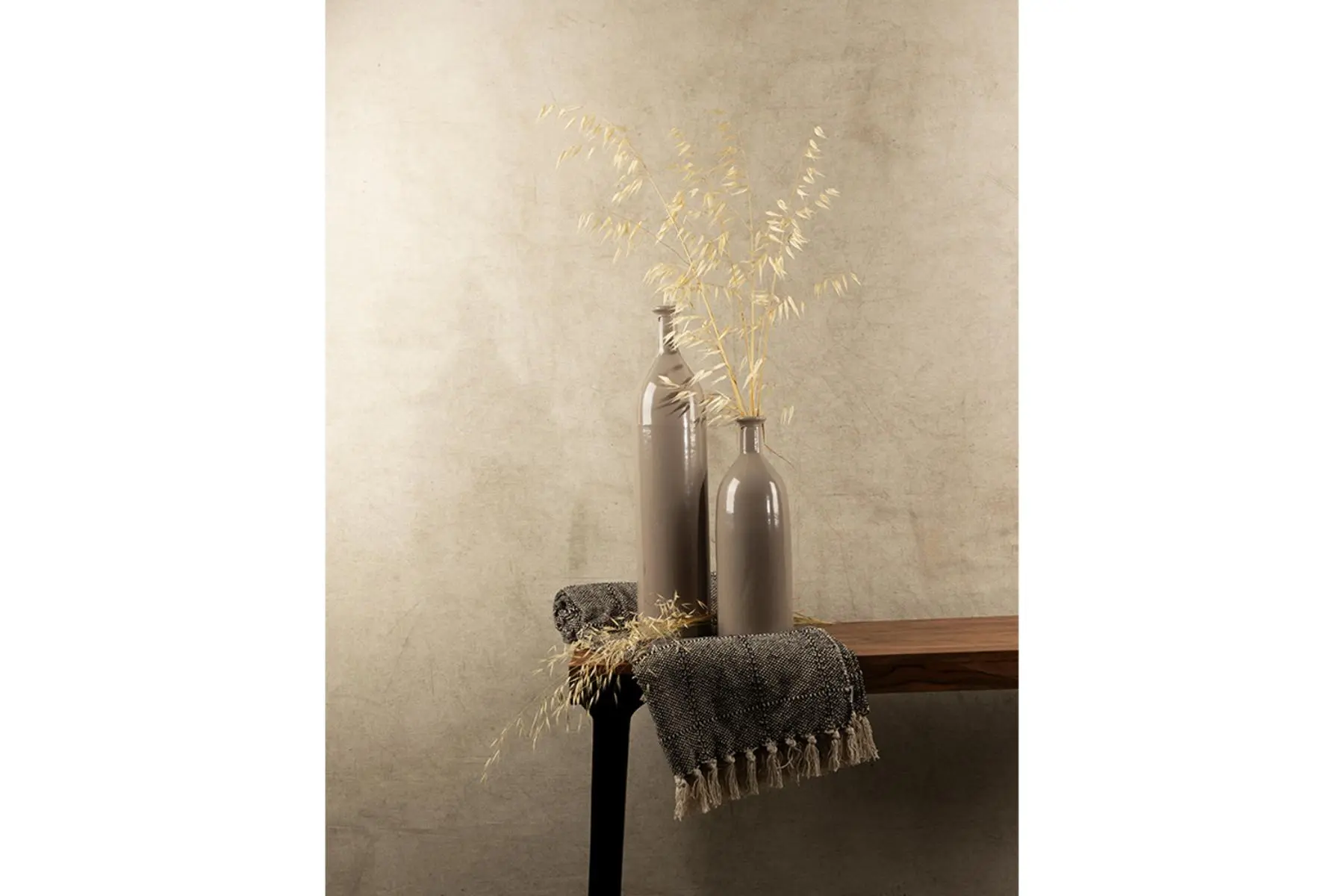 LIKEABLE SAND BOTLE GLASS