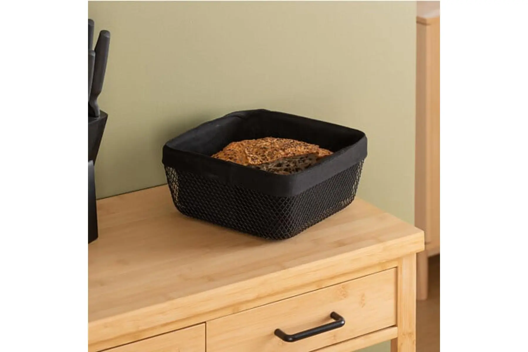 SQUARE BLK BREAD BASKET MAYAJ