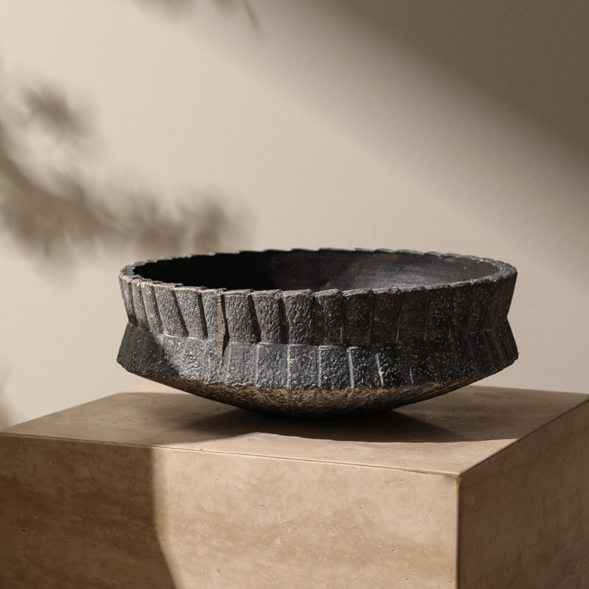 WATER CHESTNUT FLOWER POT B