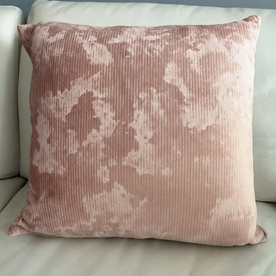 DECORATIVE CUSHION