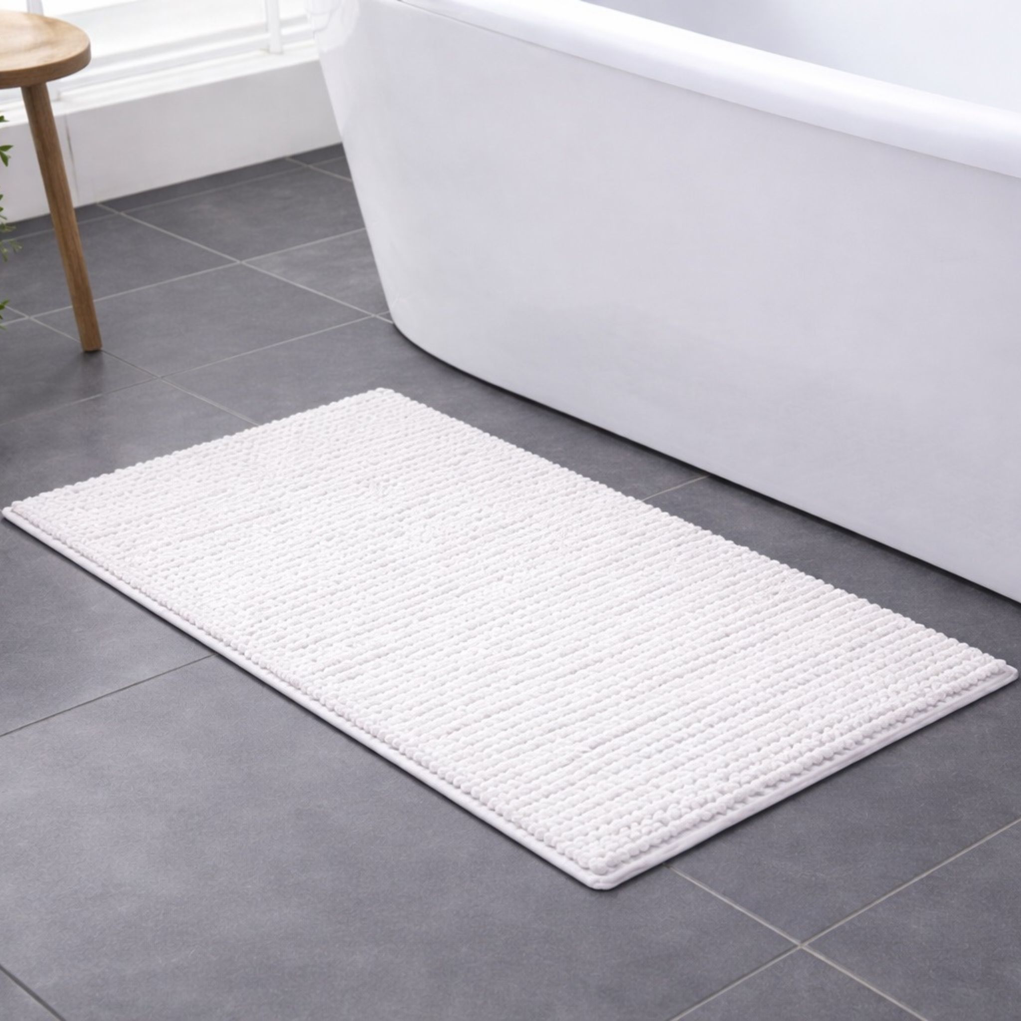 Chenille Bath Mat White
